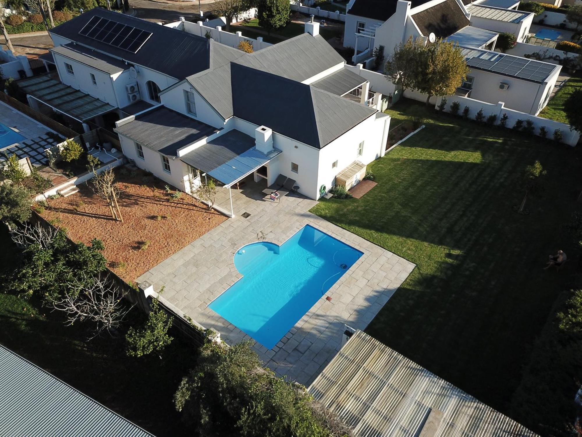 Largest One Bed Apartment & Private Pool In The Hoek ฟรันเชิค ภายนอก รูปภาพ